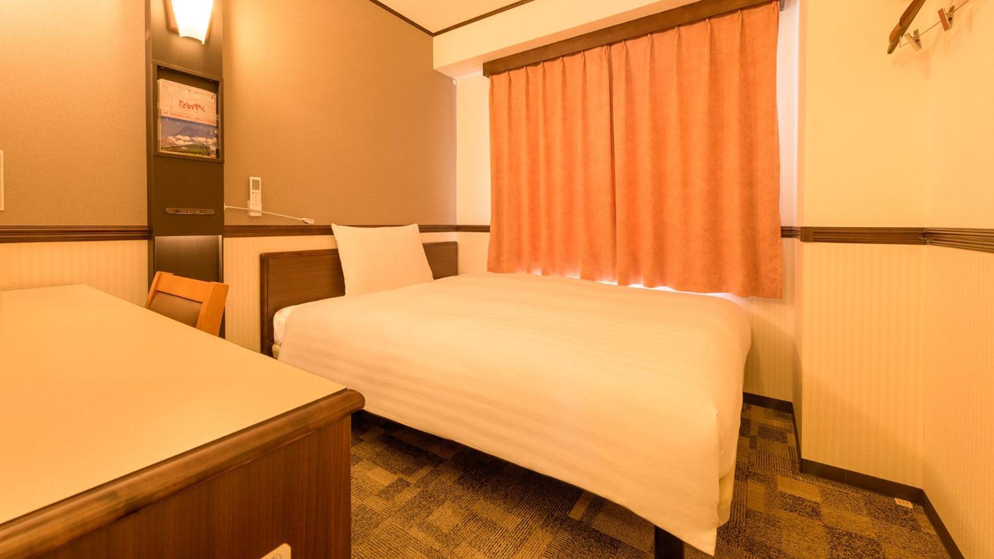 Toyoko Inn Hon-Atsugi-Eki Minami-Guchi Rom bilde